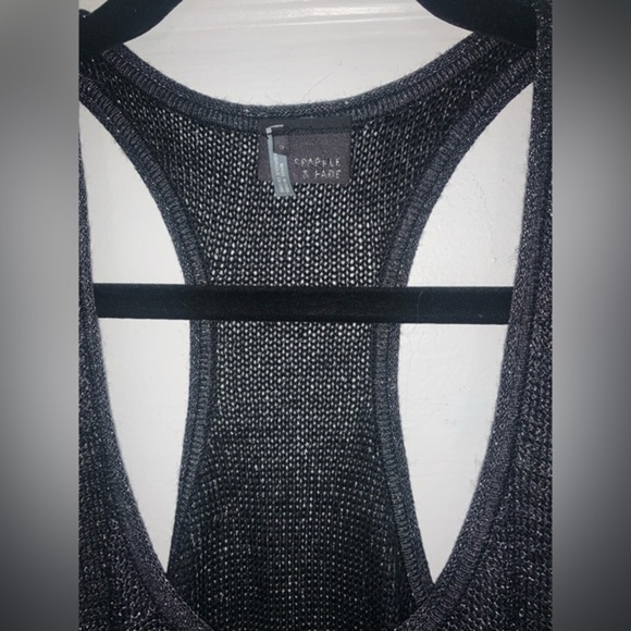 Urban outfitters sparkle & fade black shimmery tank size small - Picture 3 of 8